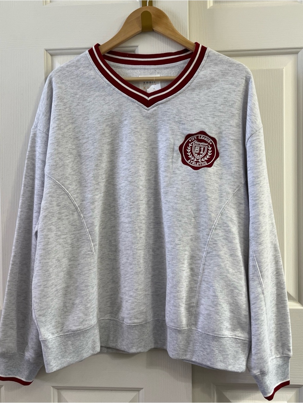 April Kiss Unisex Casual Grey V-Neck Crewneck Sweater with Maroon Trim Size 1X